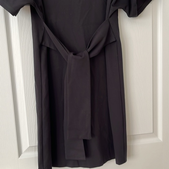 EXPRESS DRESS! - Picture 2 of 7